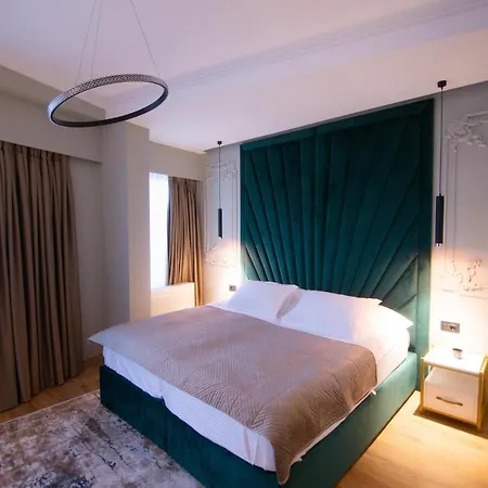 Hotel Sky