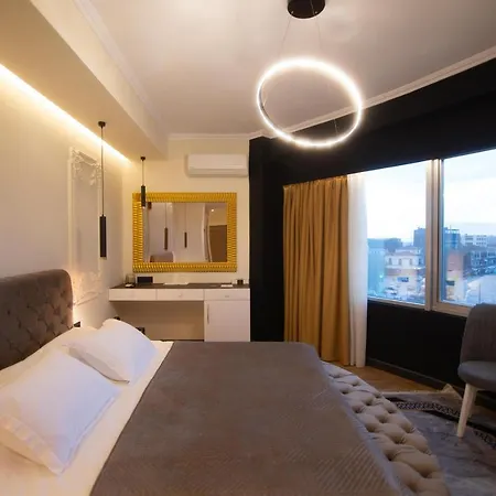 Sky Hotel 4*