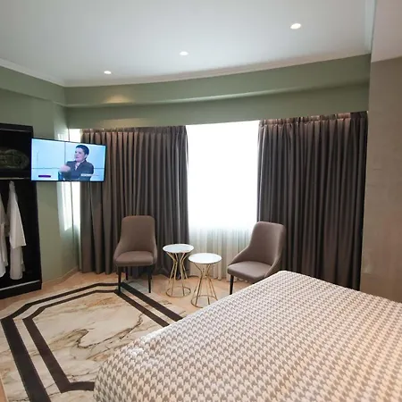 Hotel Sky 4*