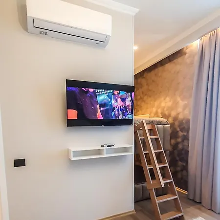 Sky Hotel Korcza